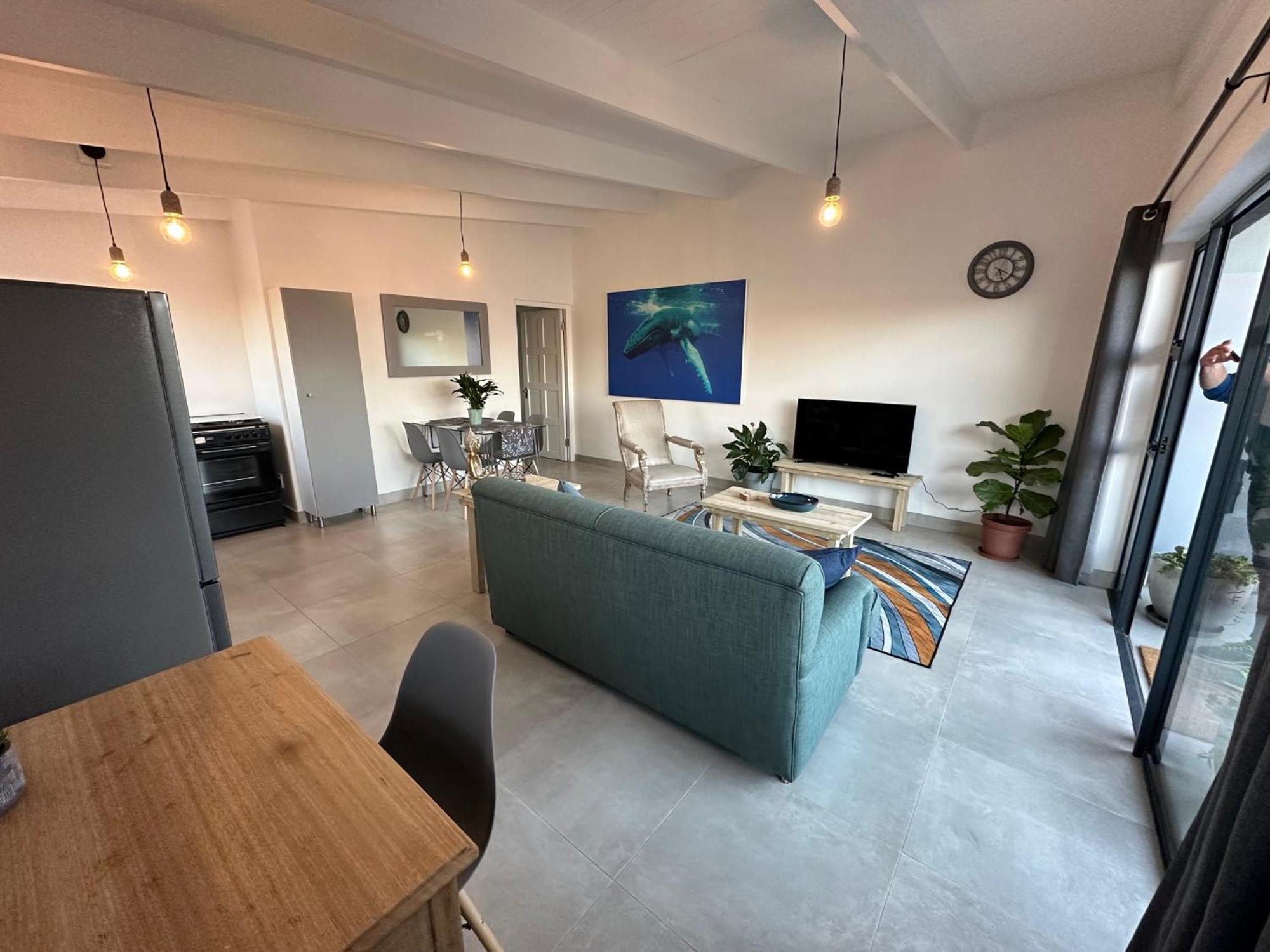 Modern Apartments Downtown Плеттенберг-Бей Экстерьер фото